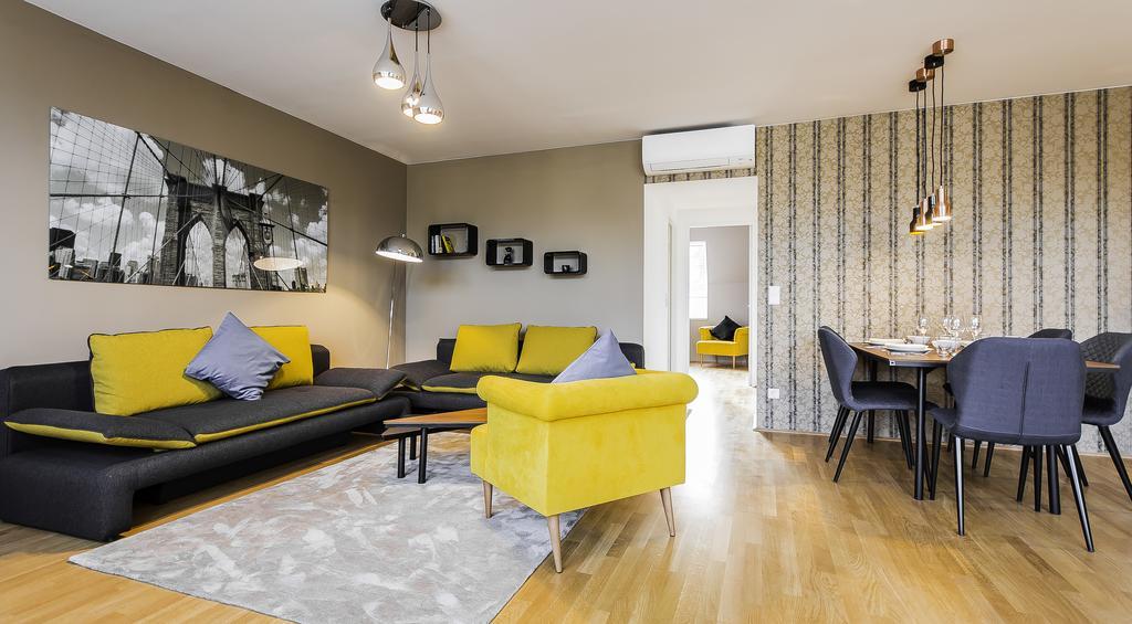 Abieshomes Serviced - Messe Prater Apartament