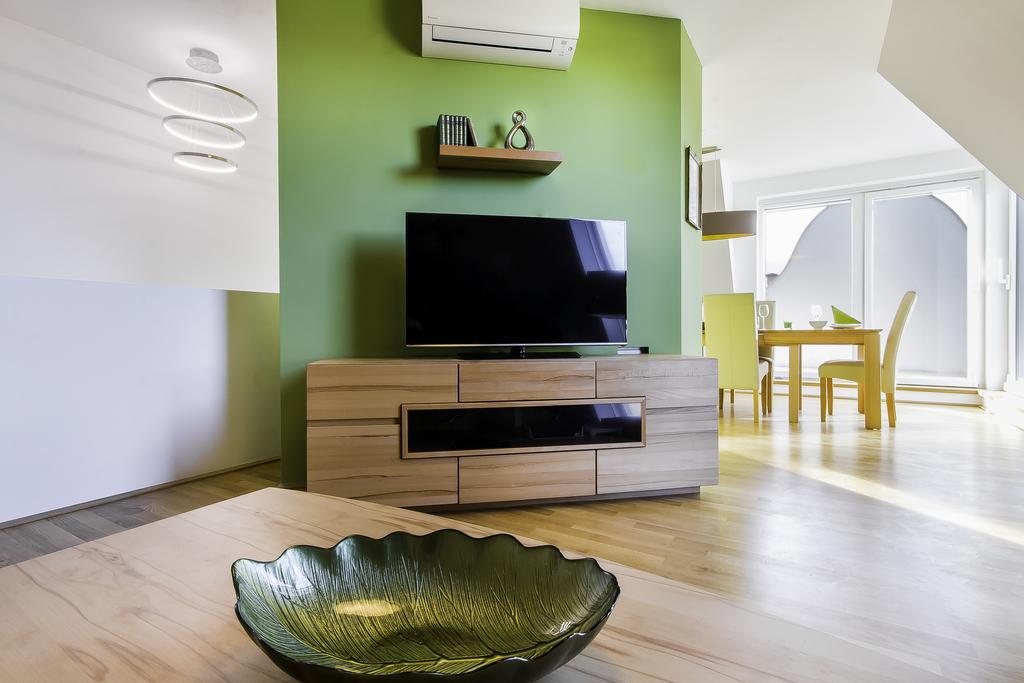 Abieshomes Serviced - Messe Prater Apartament *